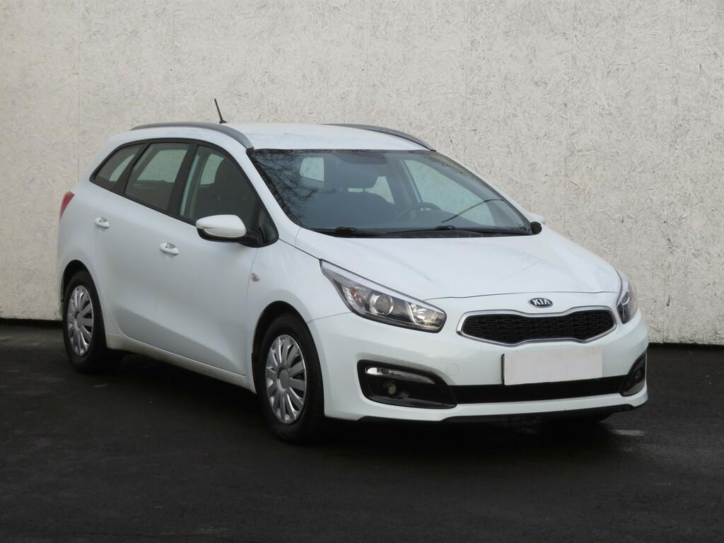 Kia Ceed  1.6 GDI