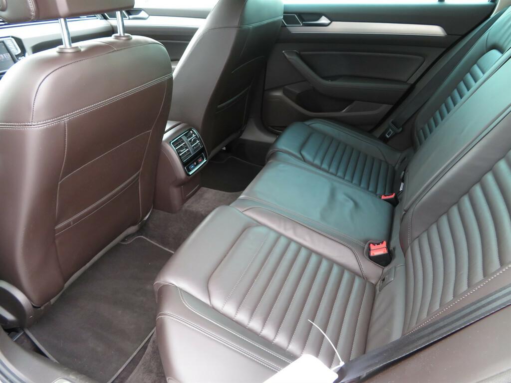 VW Passat Highline 2.0 TDI