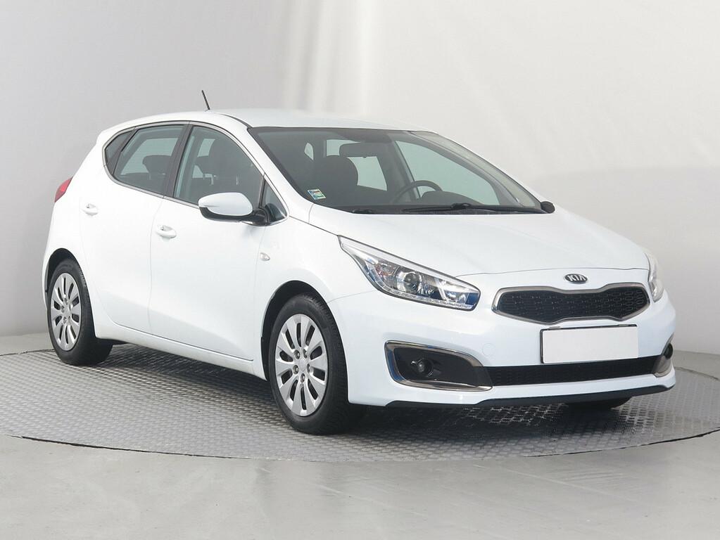 Kia Ceed Silver 1.4 CVVT