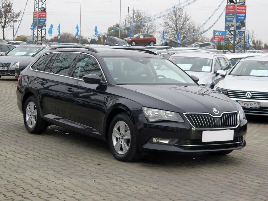 Skoda Superb Ambition 2.0 TDI