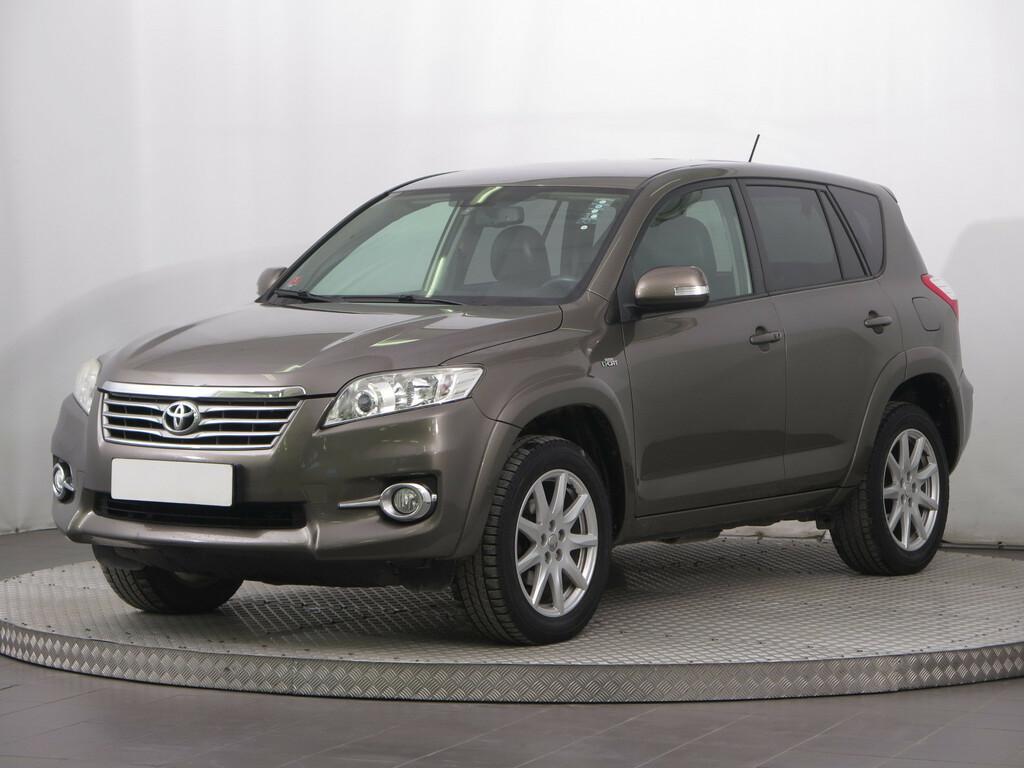 Toyota RAV 4  2.2 D-4D