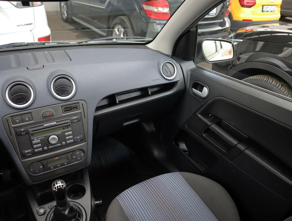 Ford Fusion  1.4
