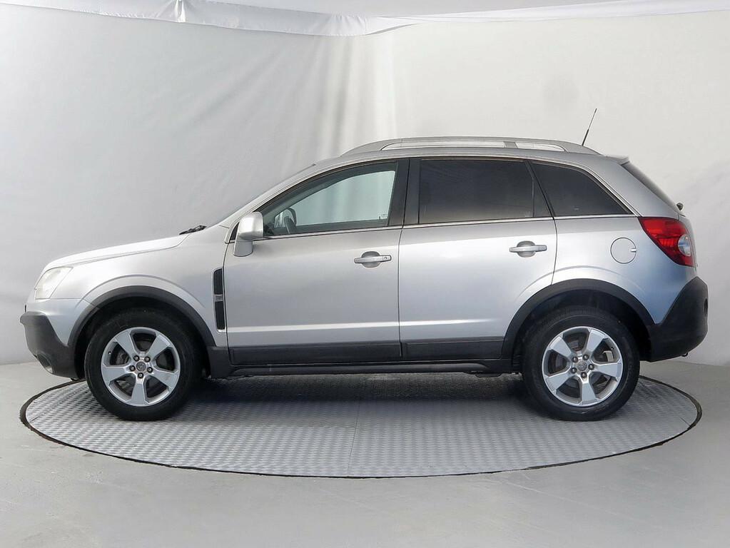 Opel Antara  2.4