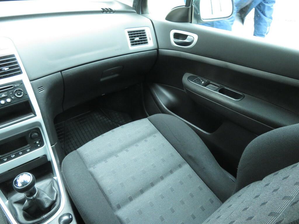 Peugeot 307  1.6 HDi