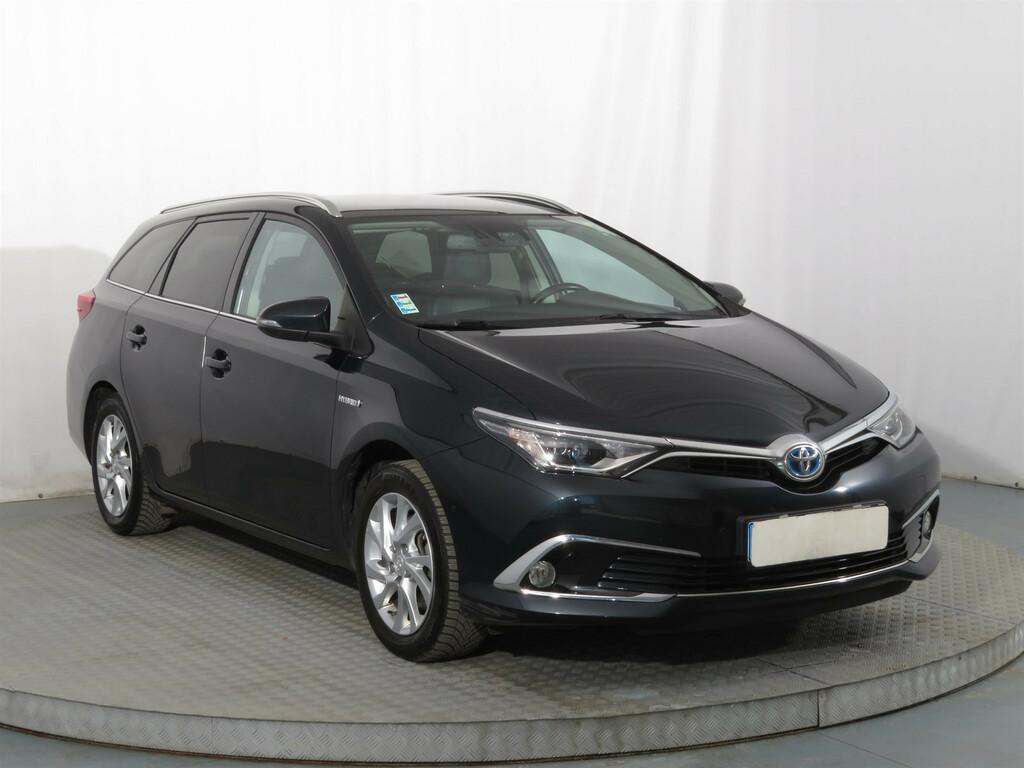 Toyota Auris  Hybrid