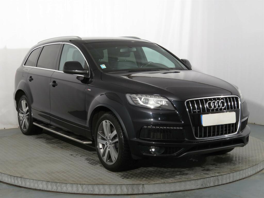 Audi Q7  3.0 TDI