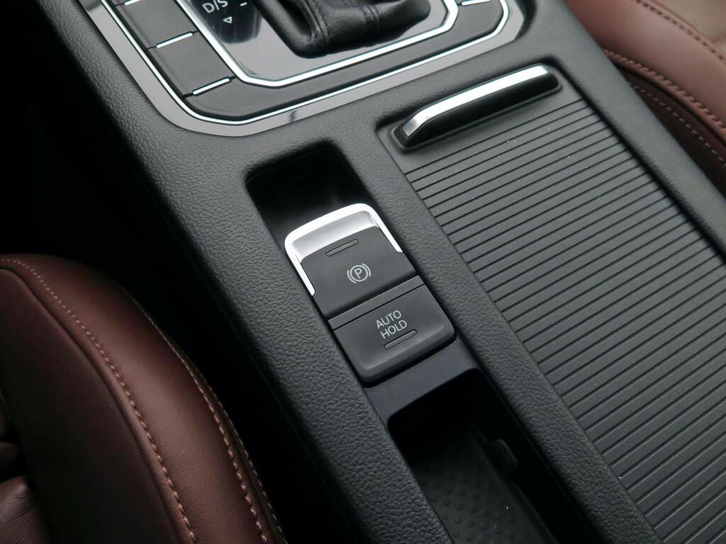 VW Passat Highline 2.0 TDI