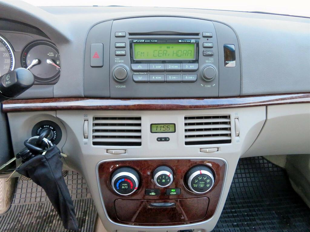 Hyundai Sonata  2.4