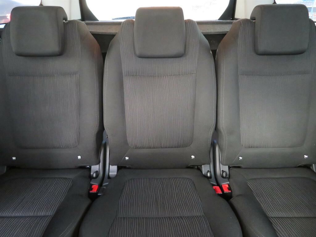 Peugeot 5008  1.6 HDi