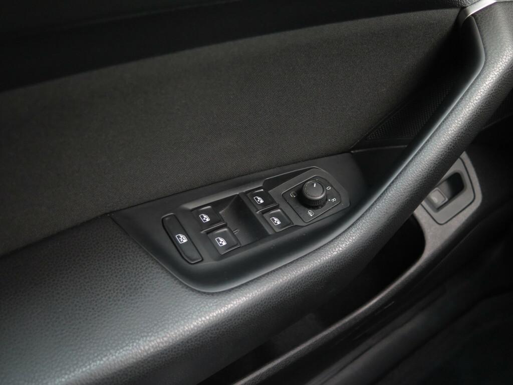 VW Passat Comfortline 2.0 TDI