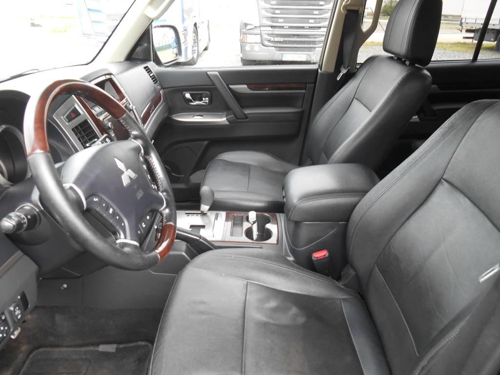Mitsubishi Pajero Wagon 3.2 DID 4WD TOP PANO, NAVI, 7 SITZER, LEDER, KLIMA