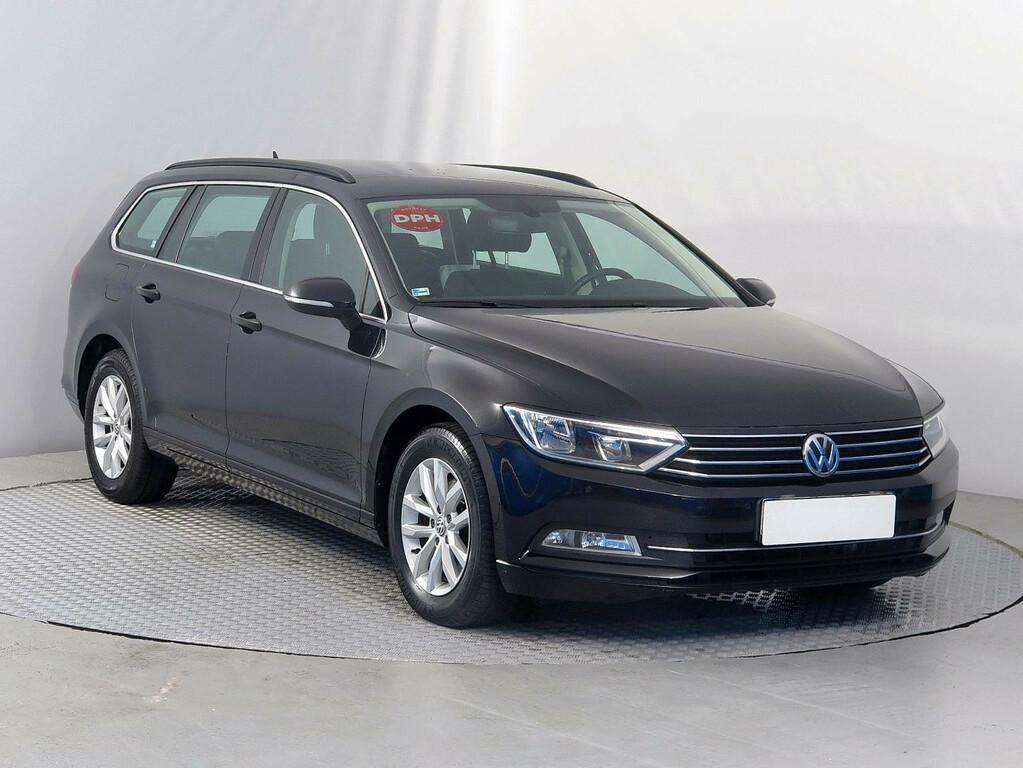 VW Passat Comfortline 2.0 TDI