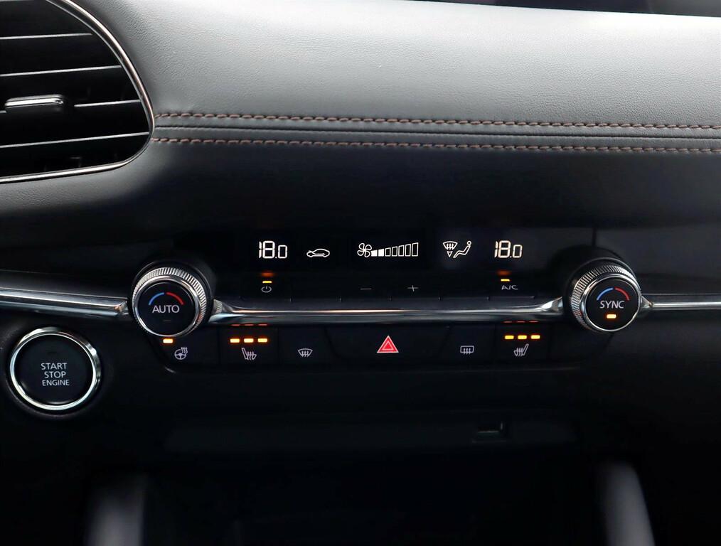 Mazda 3 Revolution 2.0 Skyactiv-G