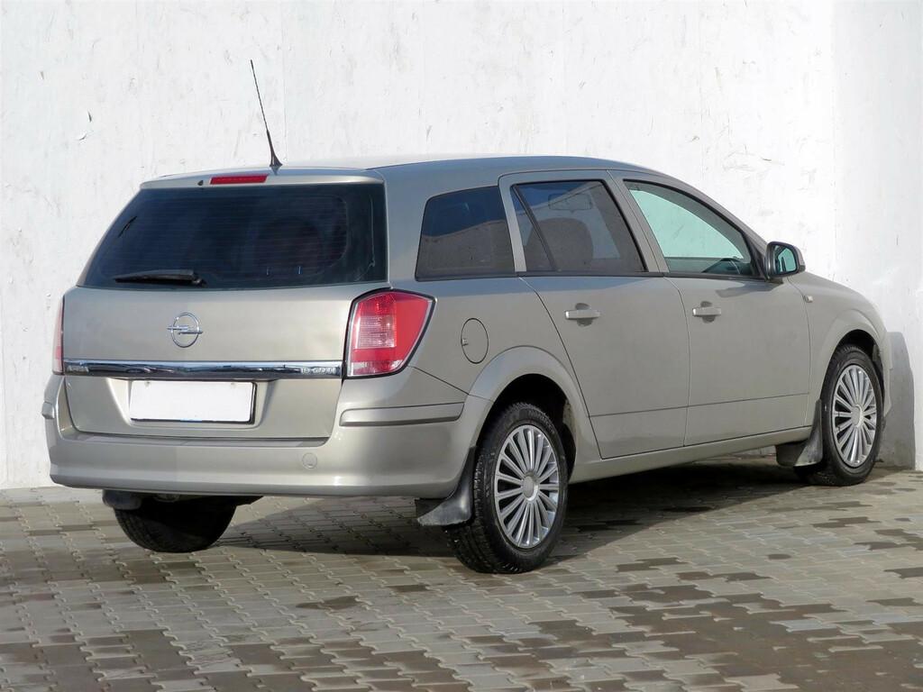 Opel Astra  1.9 CDTI