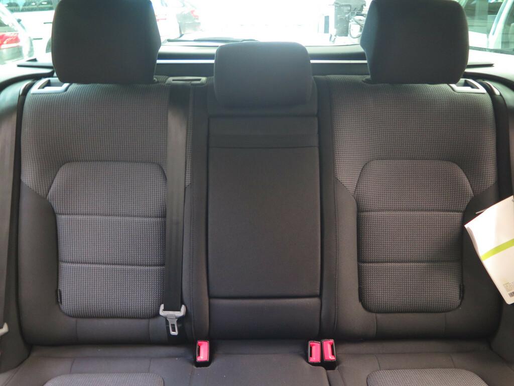 VW Passat Comfortline 2.0 TDI