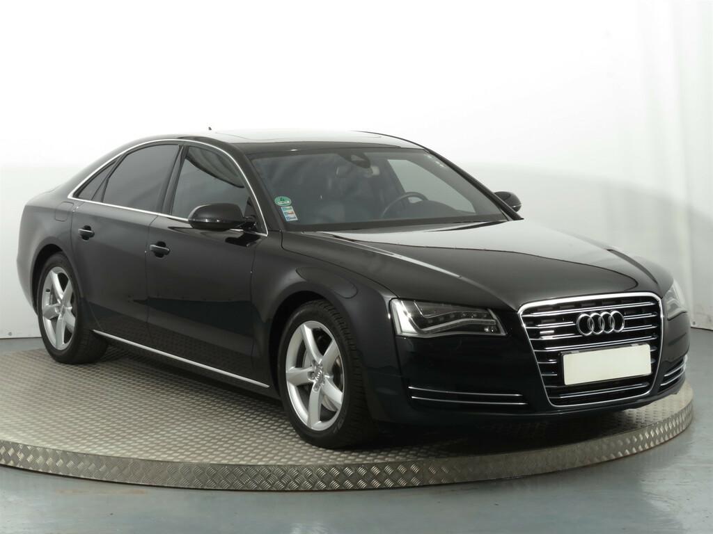 Audi A8  3.0 TDI