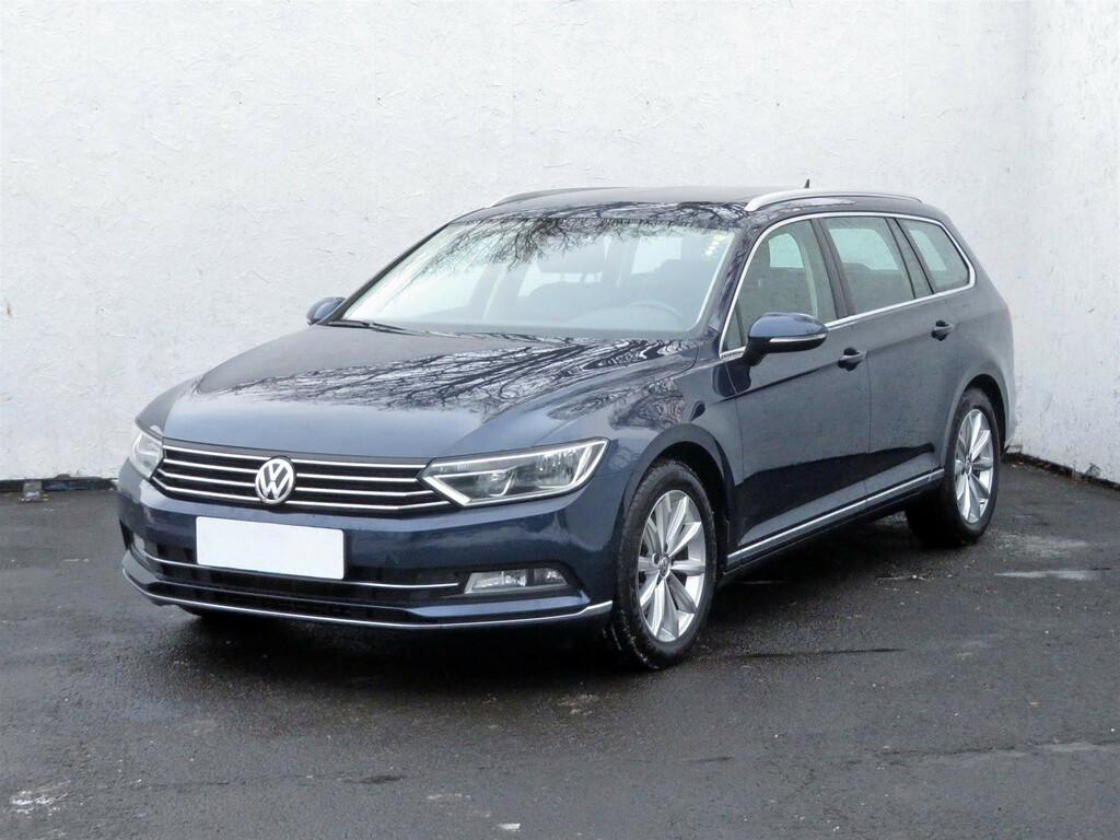 VW Passat  1.6 TDI