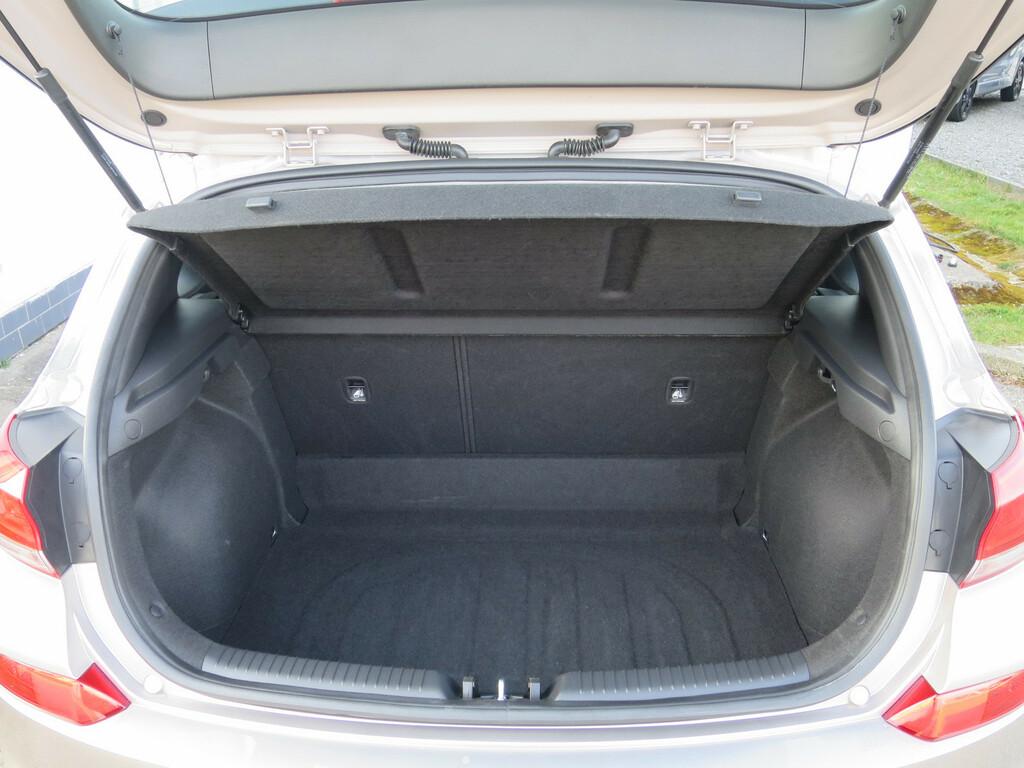 Hyundai i30  1.0 T-GDI
