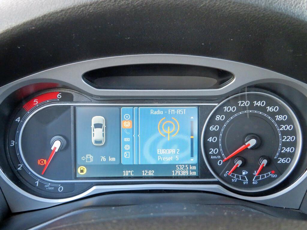 Ford Mondeo  1.8 TDCi