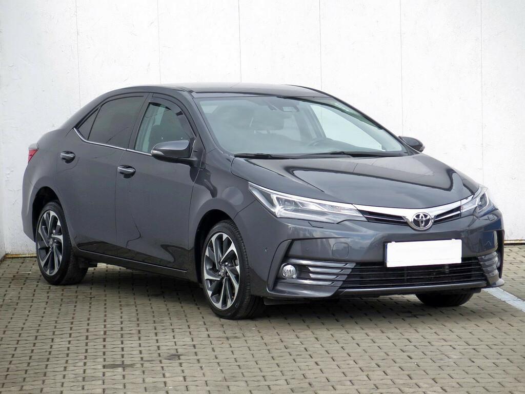 Toyota Corolla  1.6 i