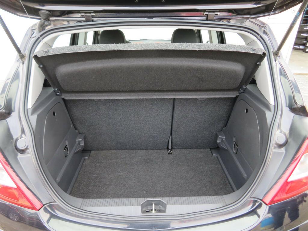 Opel Corsa  1.2 i