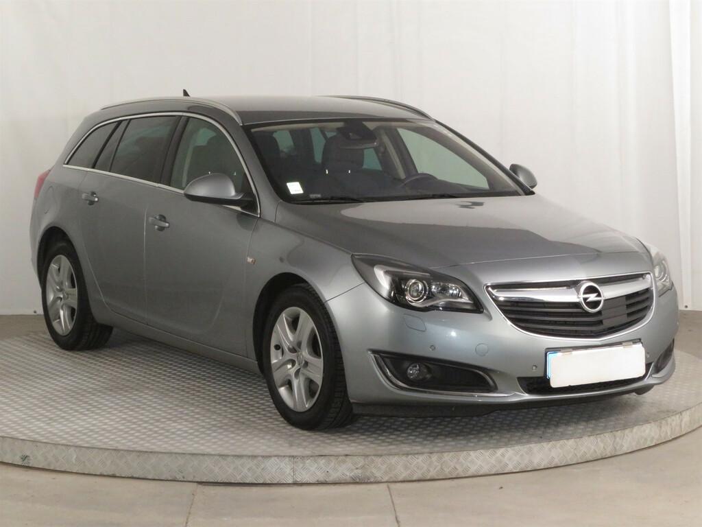 Opel Insignia  2.0 CDTI