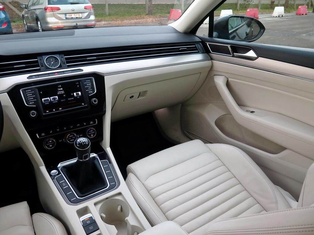 VW Passat Highline 2.0 TDI