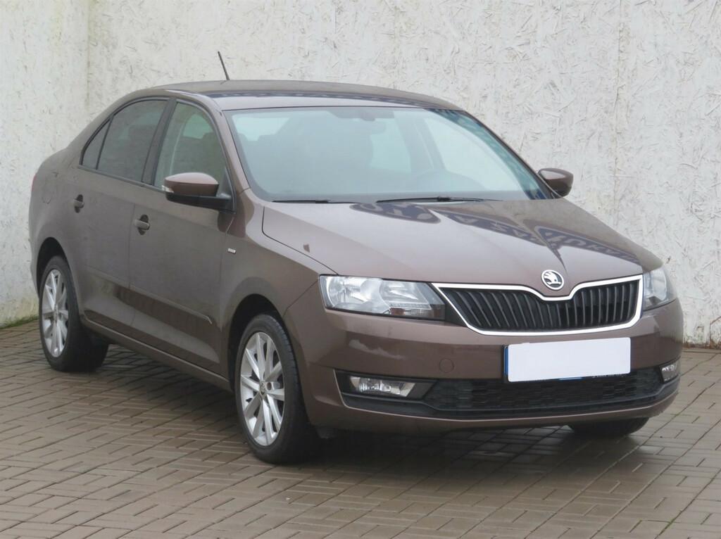 Skoda Rapid  1.0 TSI