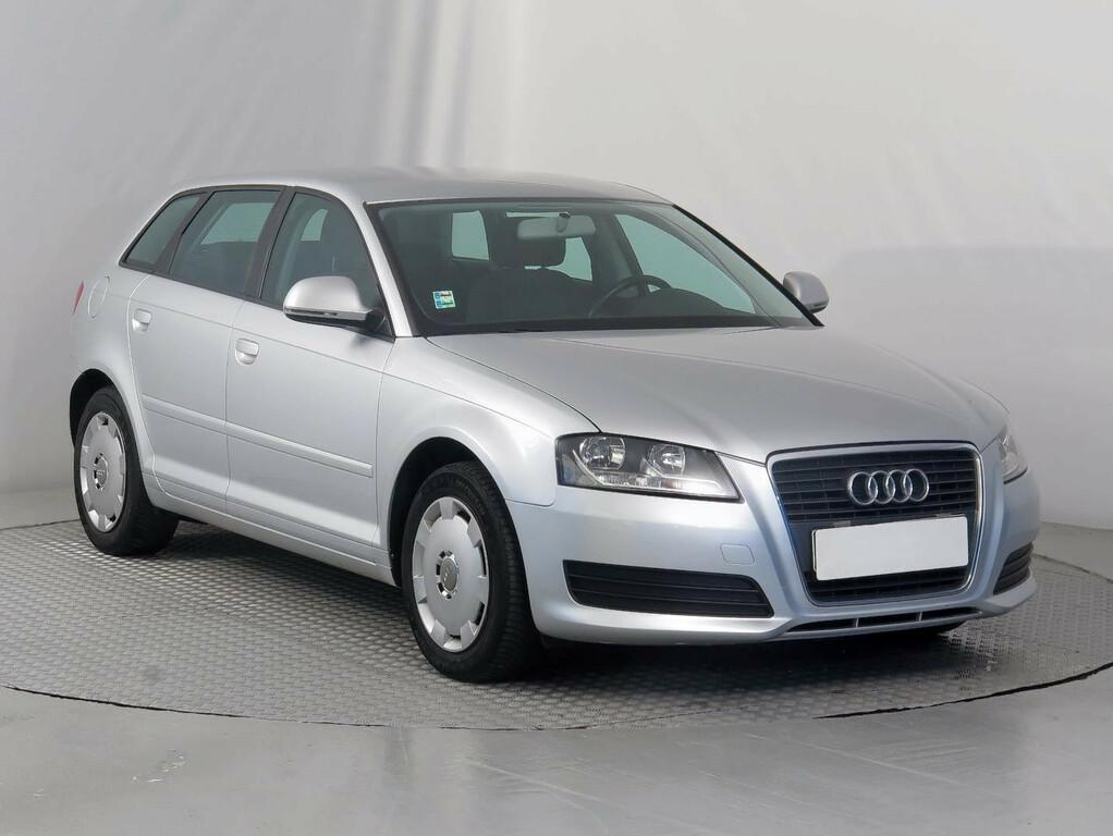 Audi A3  1.6