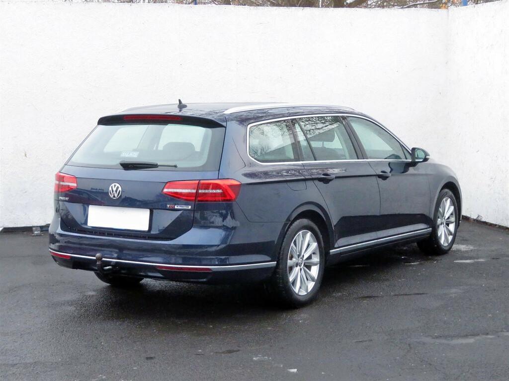 VW Passat  1.6 TDI