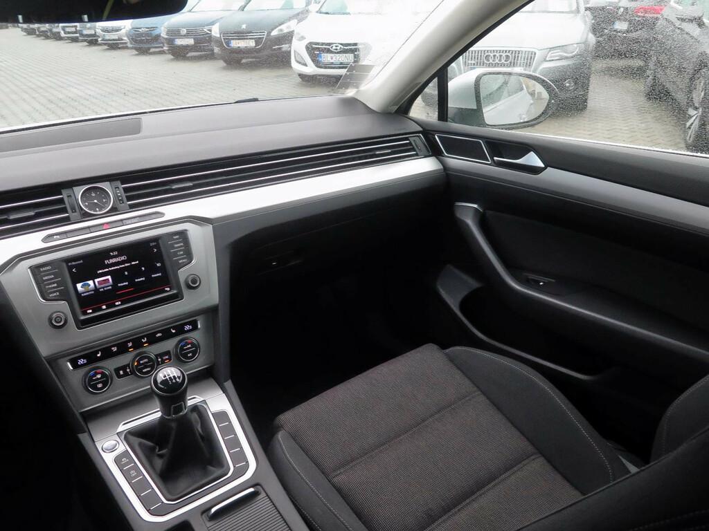 VW Passat Comfortline 2.0 TDI