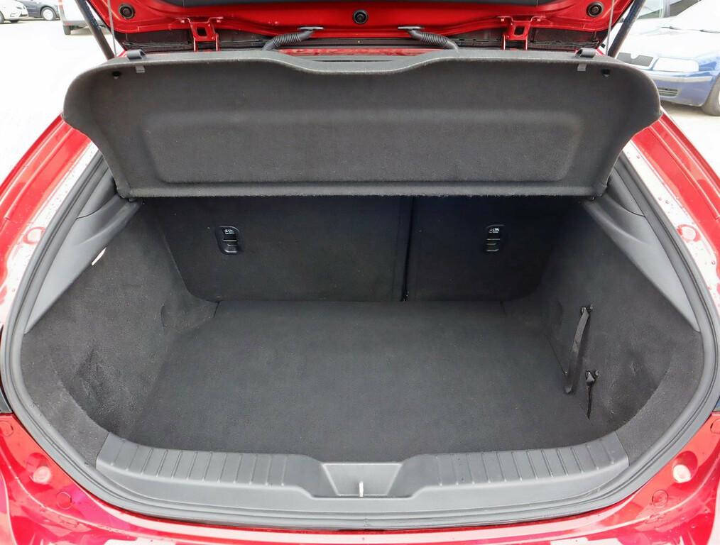 Mazda 3 Revolution 2.0 Skyactiv-G