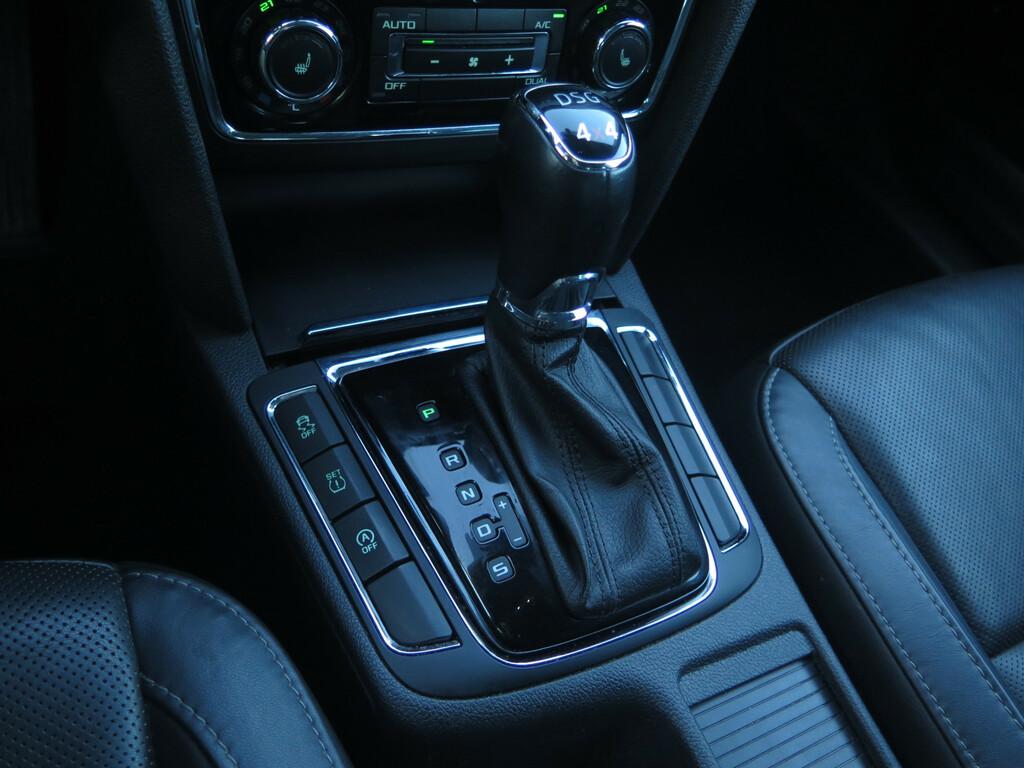 Skoda Superb Elegance 2.0 TDI