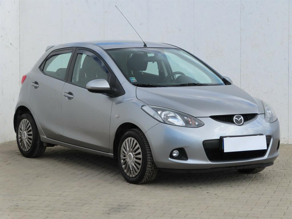 Mazda 2  1.3 i