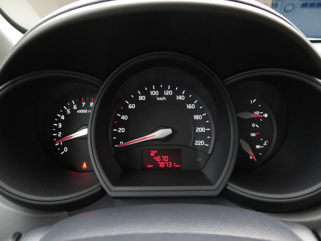 Kia Rio  1.4 CVVT