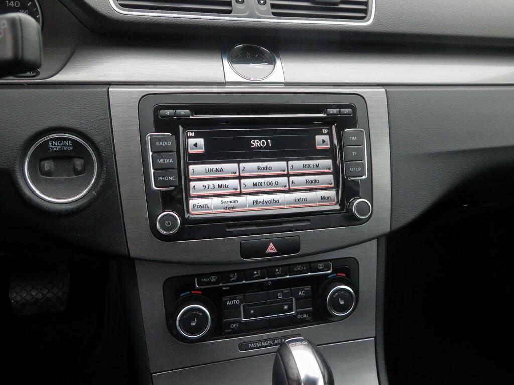 VW Passat Sportline 2.0 TDI
