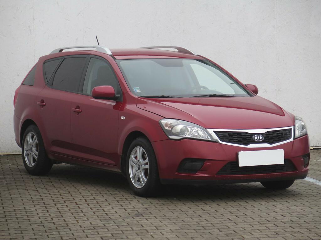 Kia Ceed  1.6 CVVT