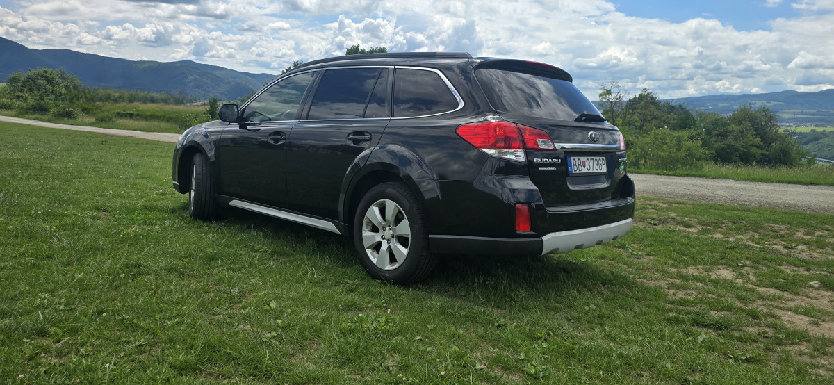 SUBARU Legacy