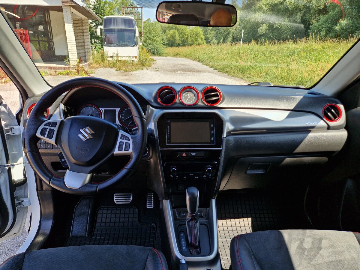 SUZUKI Vitara