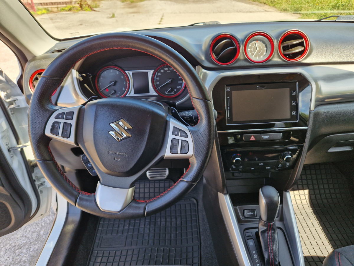 SUZUKI Vitara