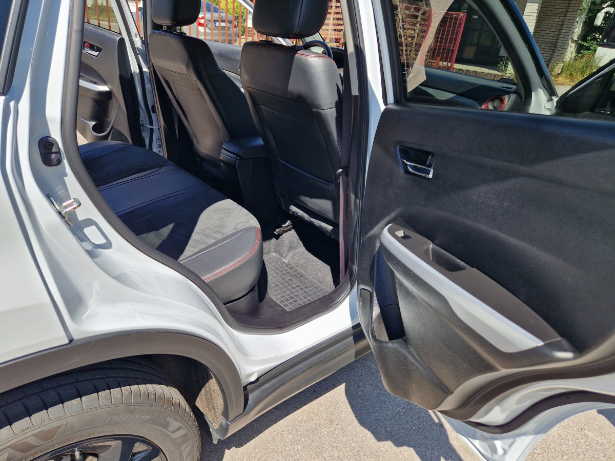 SUZUKI Vitara