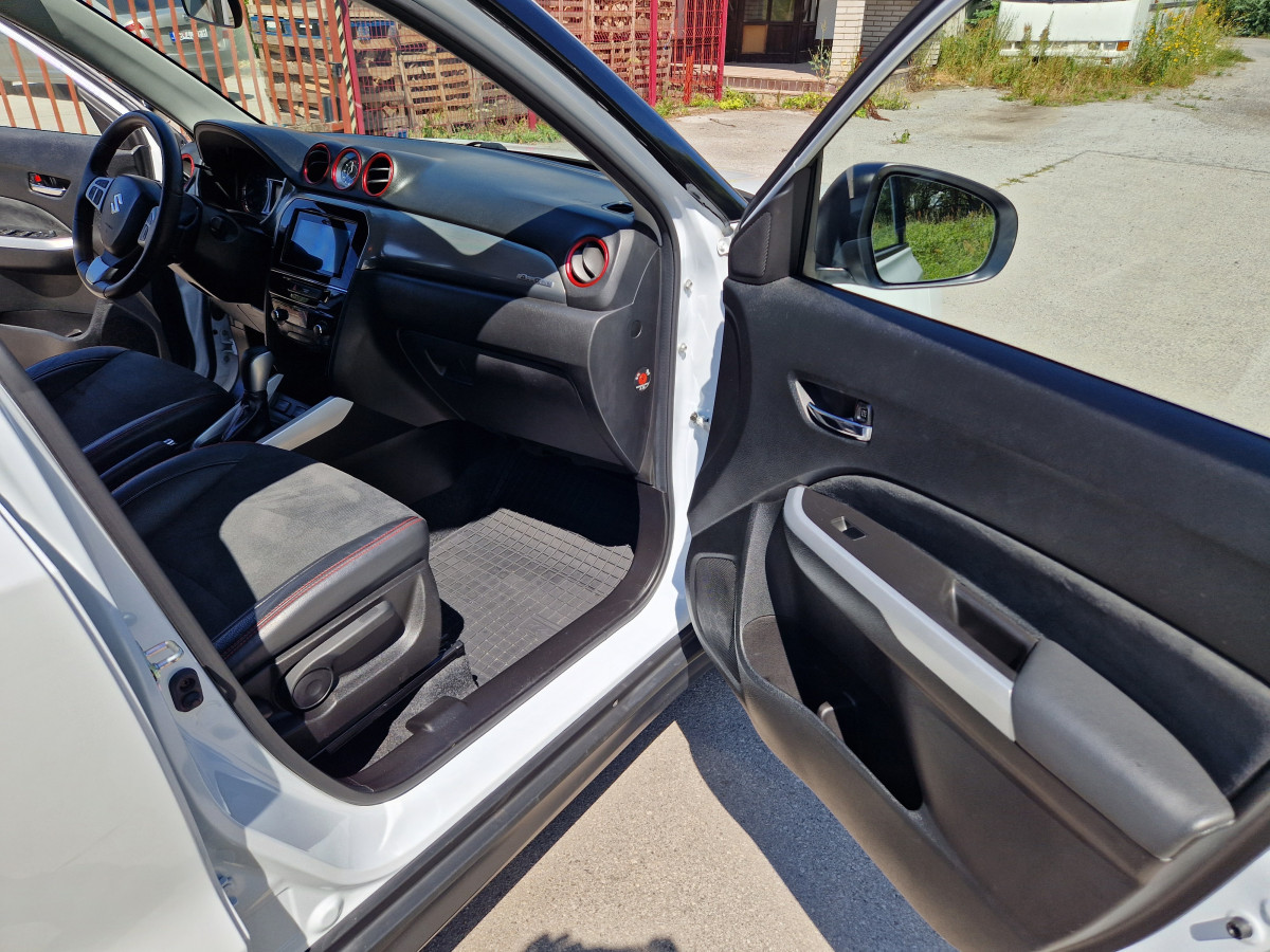 SUZUKI Vitara