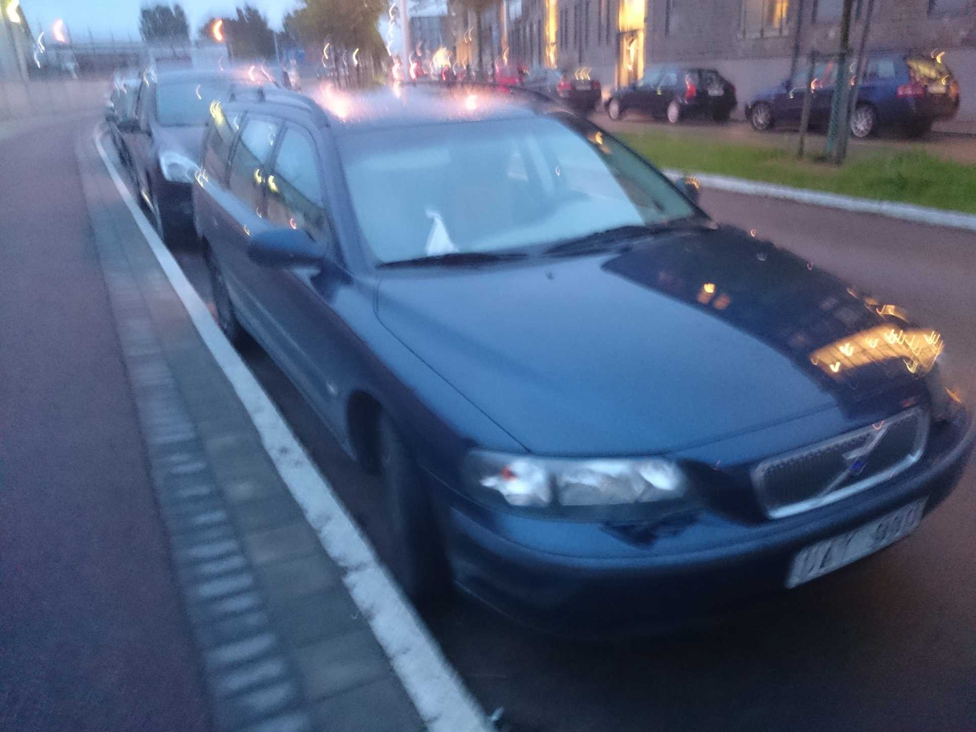 Volvo V70 2.4 Manual, 140hp, 2003