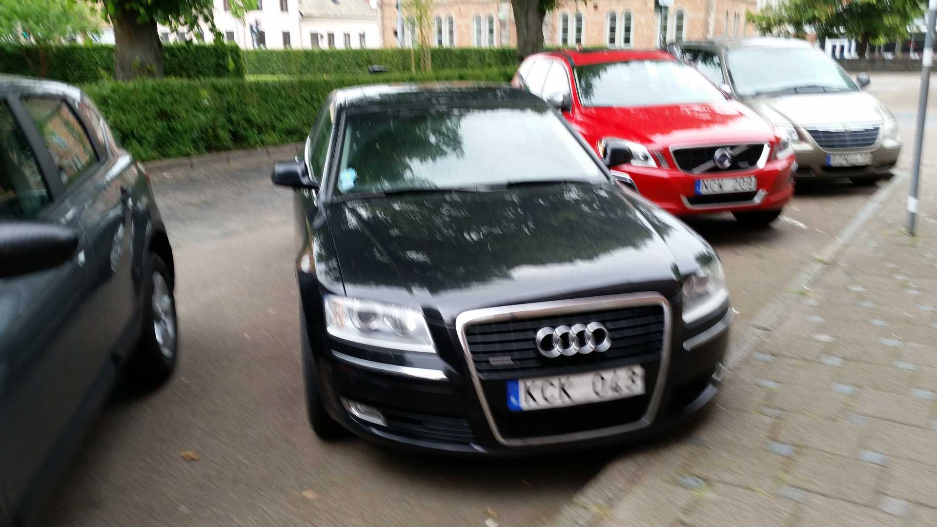 Audi A8 3.0 TDI V6 quattro TipTronic, 233hp, 2010