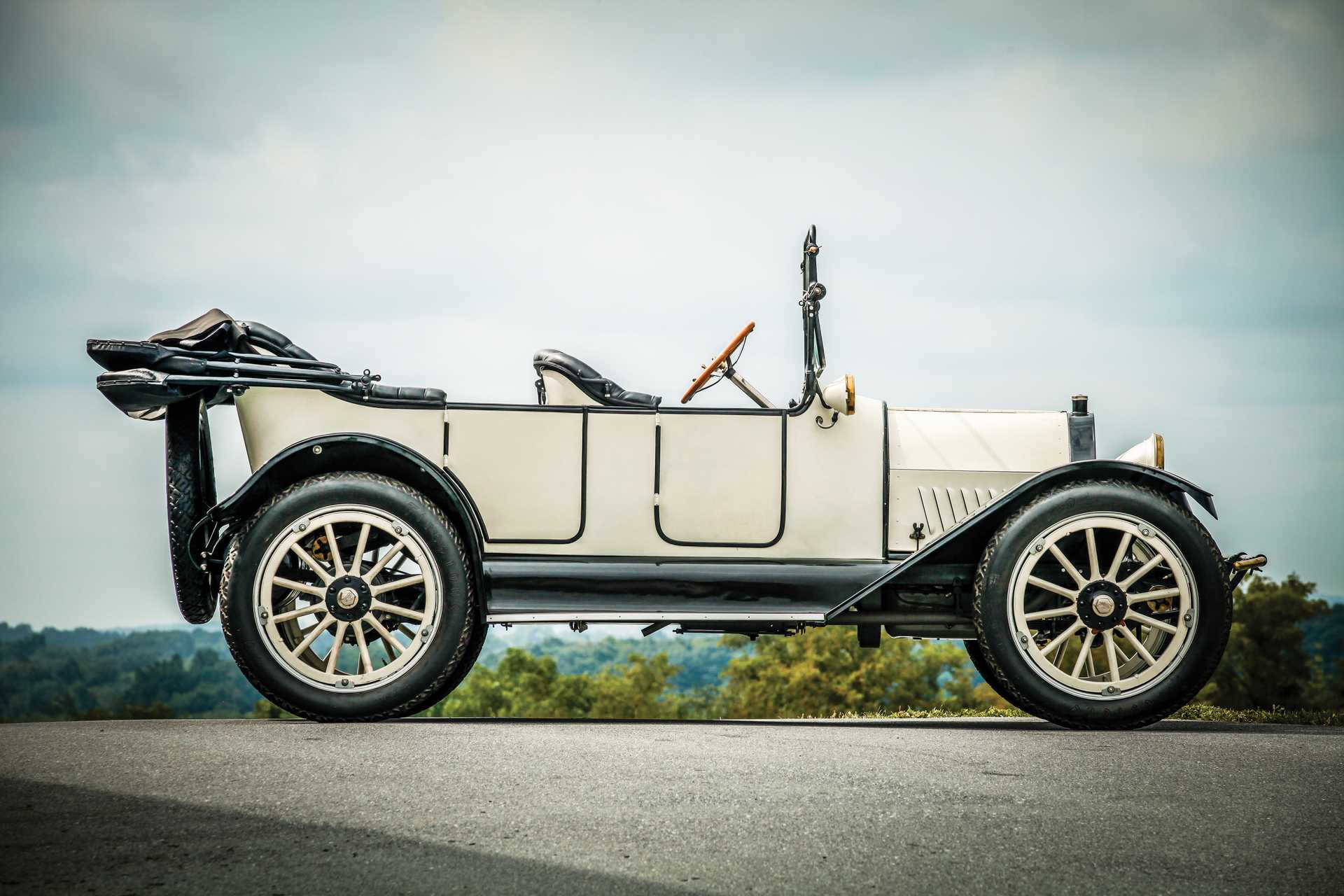 Chevrolet Series H 2.8 1st Generation