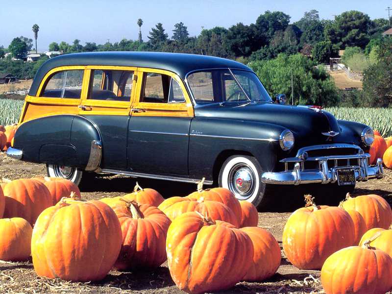 Chevrolet Styleline Deluxe Station Wagon 3.5 Manual, 91hp, 1949