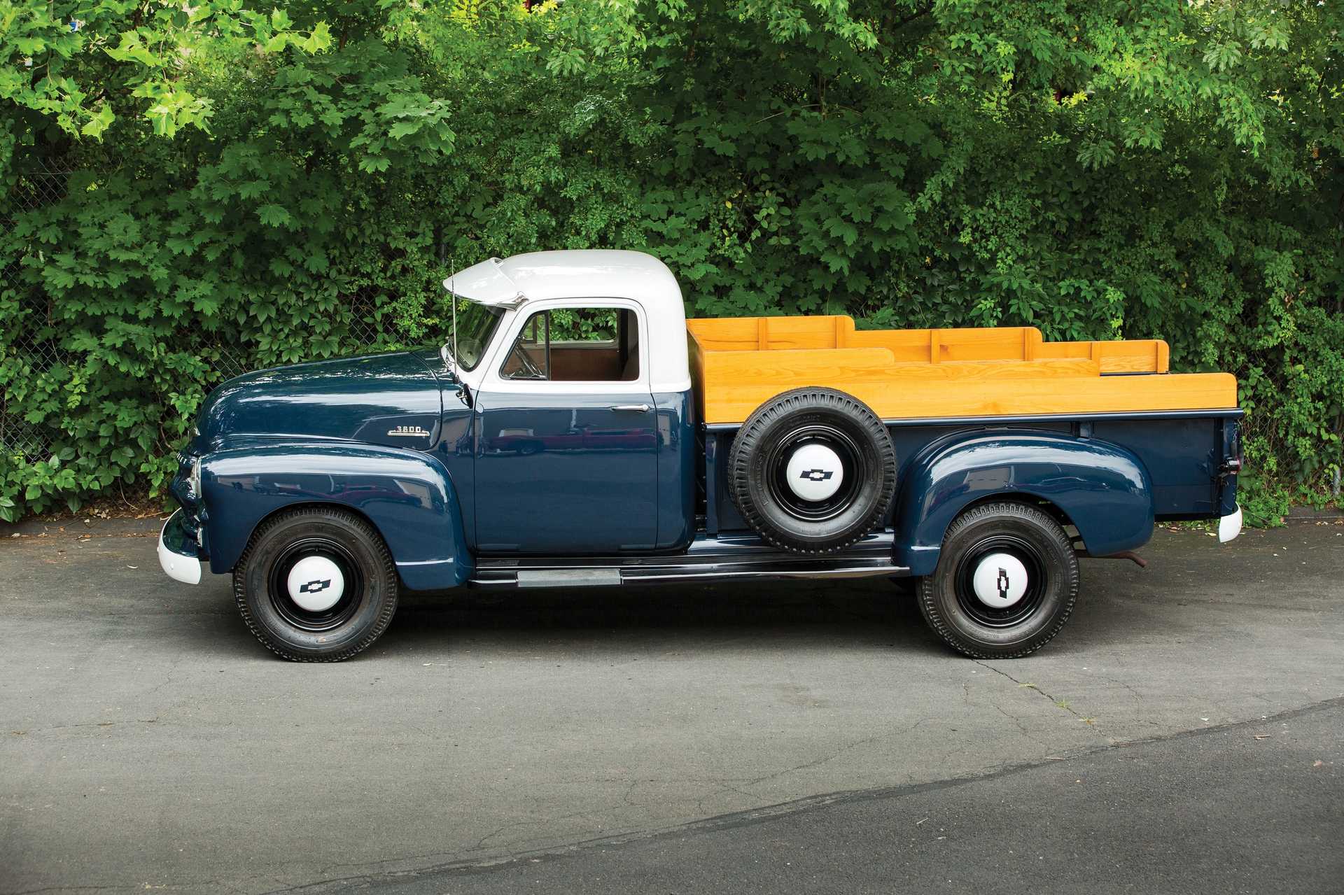 Chevrolet 3800 NAPCO Powr-Pak 3.9 4x4 Manual, 114hp, 1954