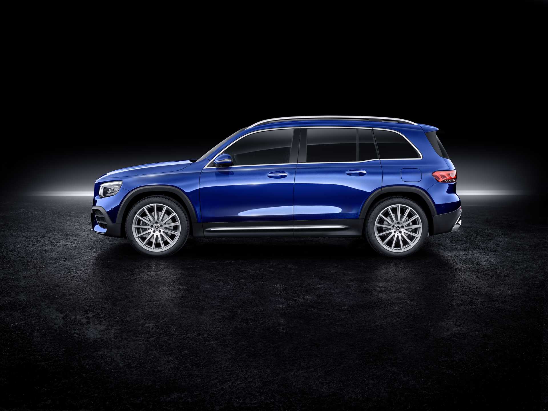 Mercedes-Benz GLB 200  7G-DCT, 163hp, 2020