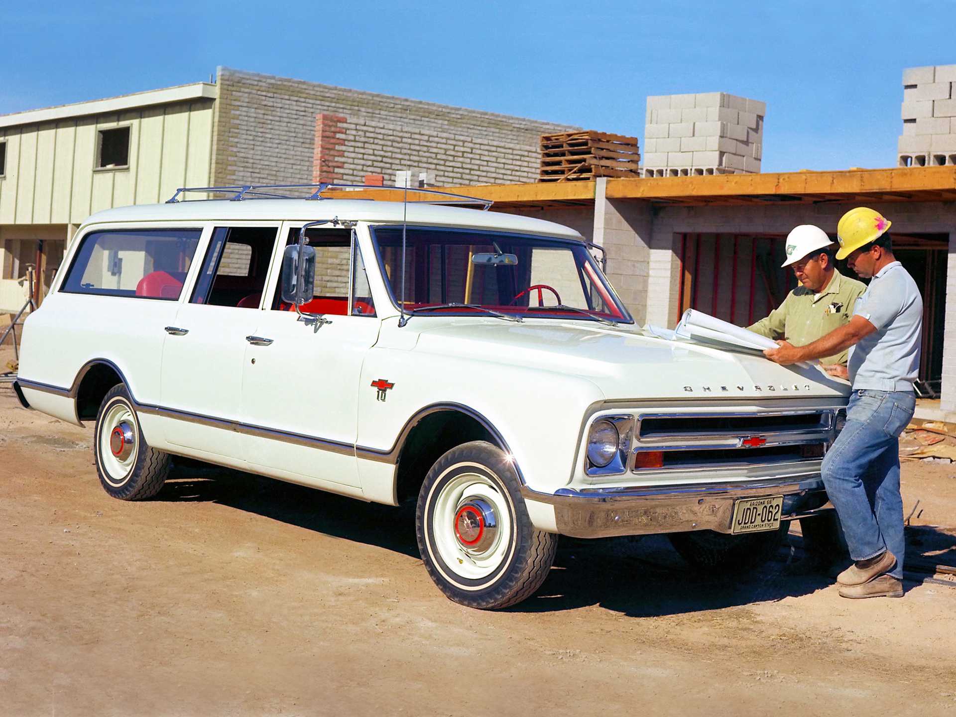 Chevrolet C10 Suburban Carryall 4.8 Manual, 172hp, 1968