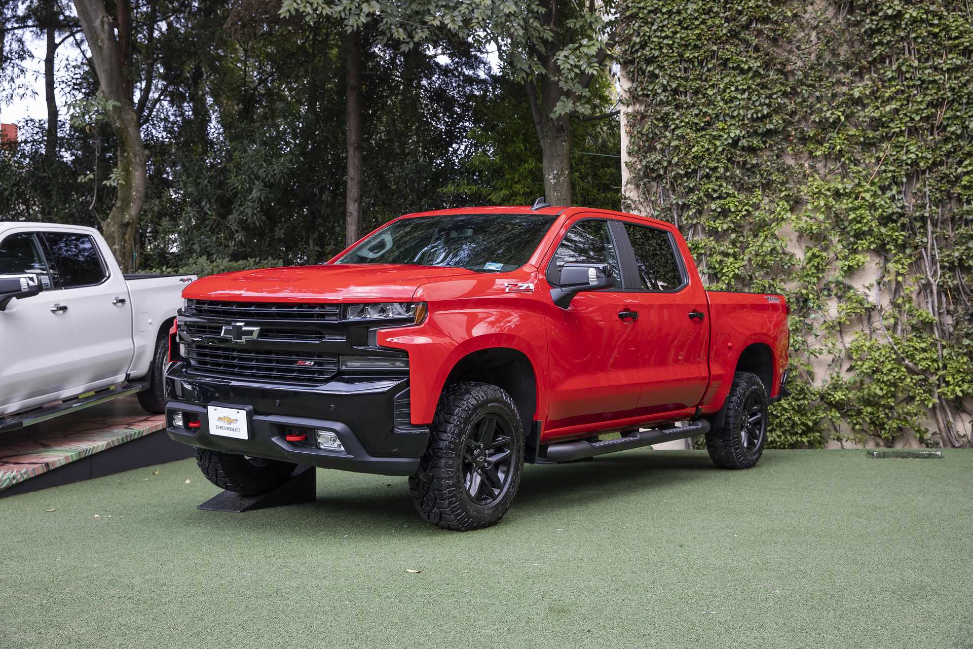 Chevrolet Cheyenne 5.3 V8 4WD 360hp, 2019